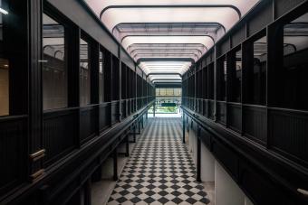 Image for New Change Alley Mall at Oxley Raffles artilce